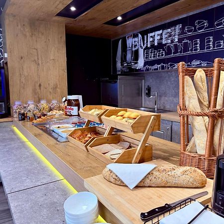 ไอบิส บัดเจ็ต โฮเทล วิตรอล Hotel วิทอลล์ ภายนอก รูปภาพ